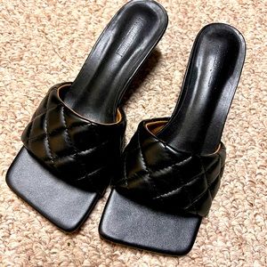 BOTTEGA DUPE LOW HEEL